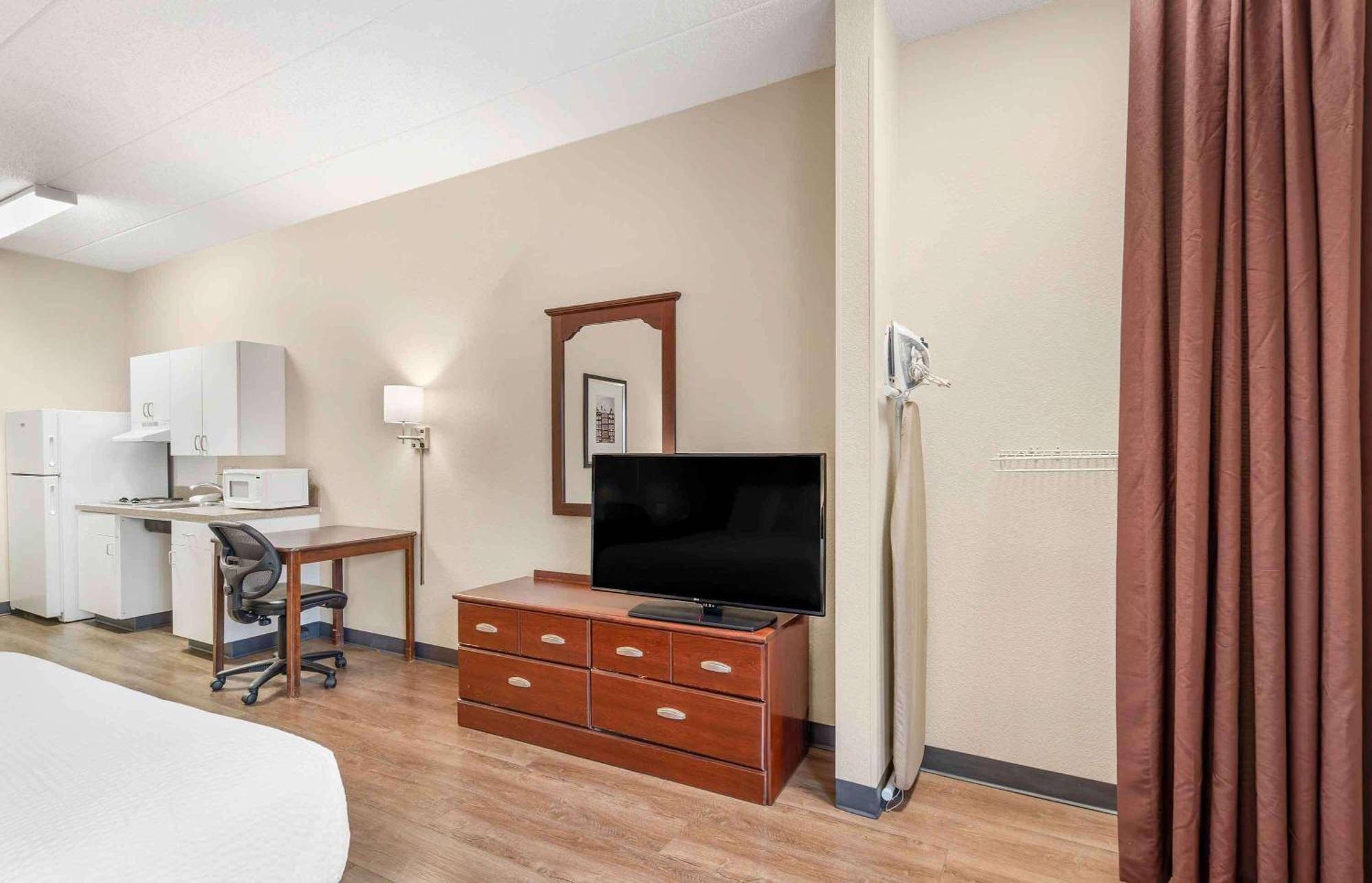 Extended Stay America Select Suites - Chicago - Lisle Dış mekan fotoğraf