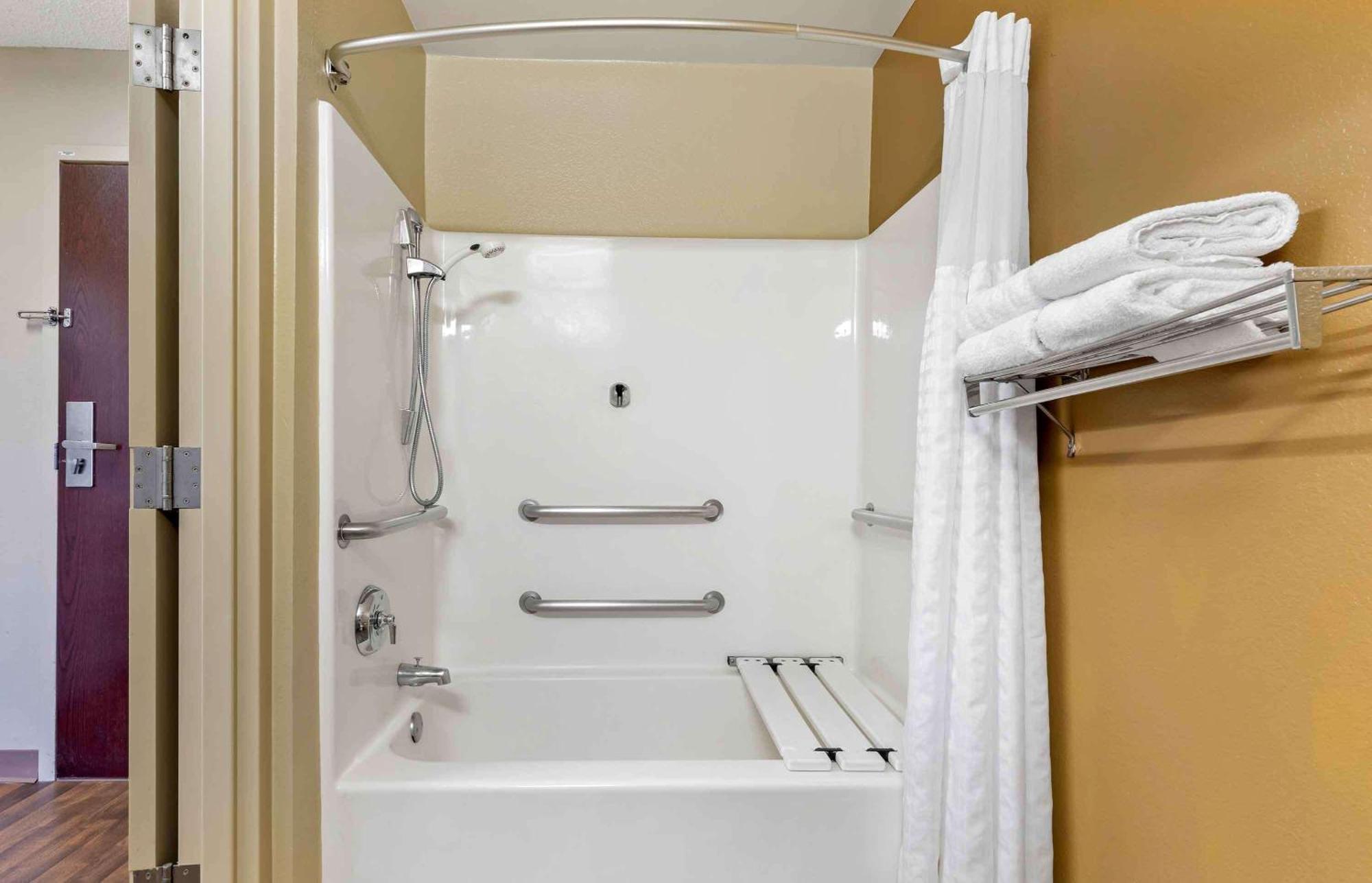Extended Stay America Select Suites - Chicago - Lisle Dış mekan fotoğraf